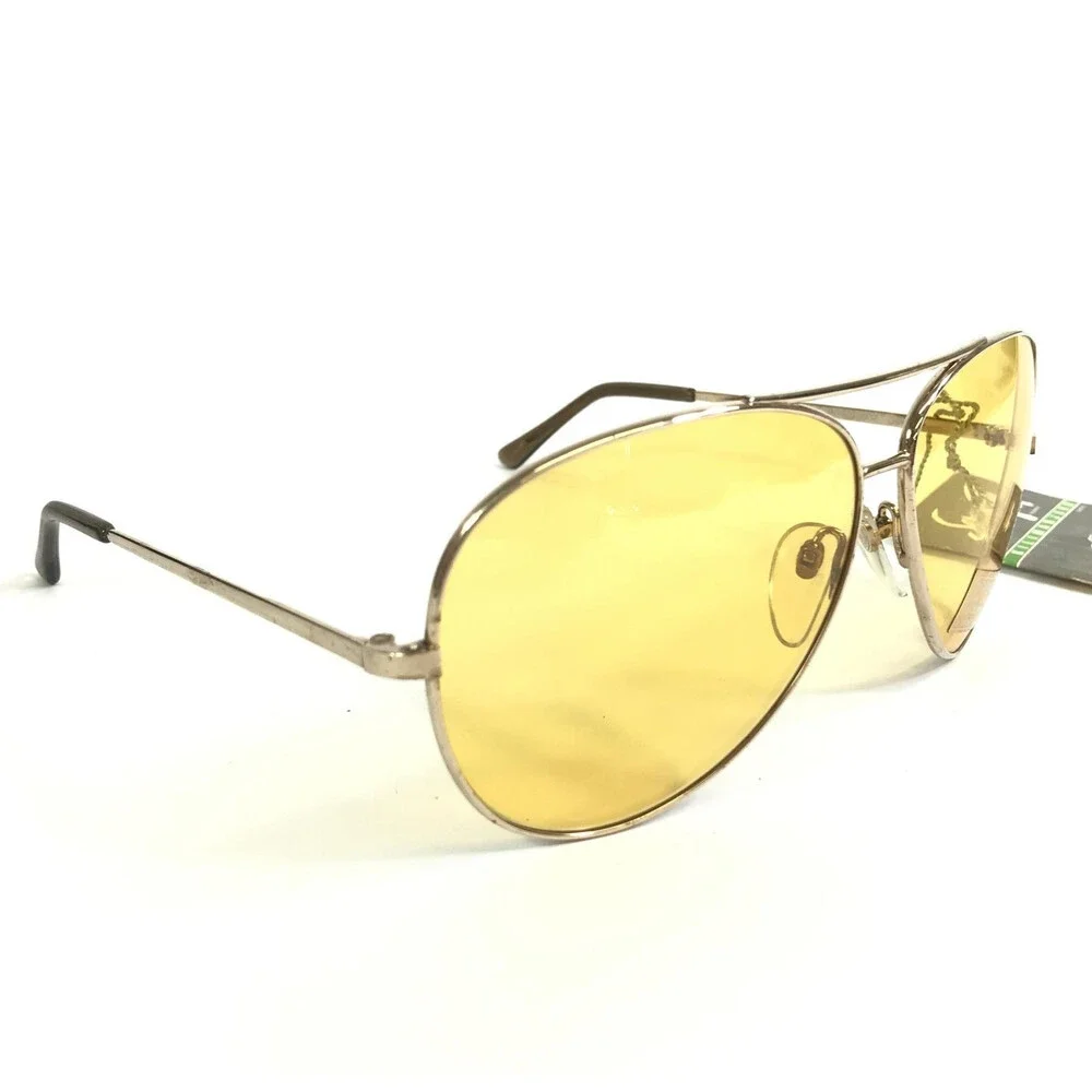 Vintage Serengeti Sunglasses 5129M Mens Gold Aviators Yellow Photochromic Lenses